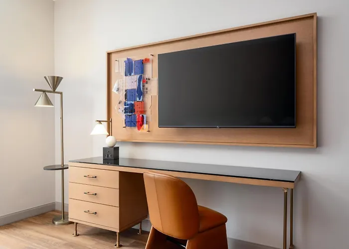 The Nobleman Worth, Tapestry Collection By Hilton 4* Fort Worth