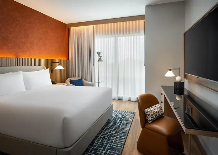 The Nobleman Worth, Tapestry Collection By Hilton Hotel 4*