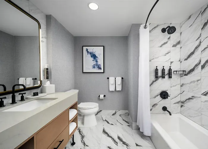Hotel The Nobleman Worth, Tapestry Collection By Hilton 4*