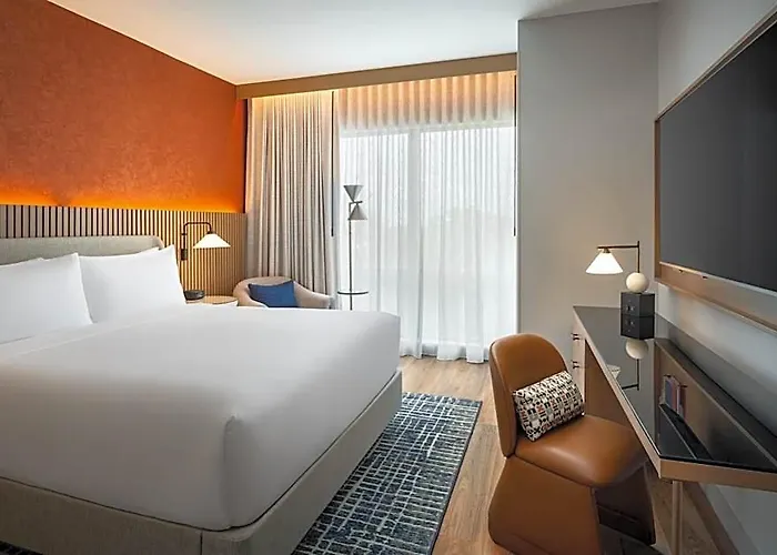 The Nobleman Worth, Tapestry Collection By Hilton 4* Fort Worth